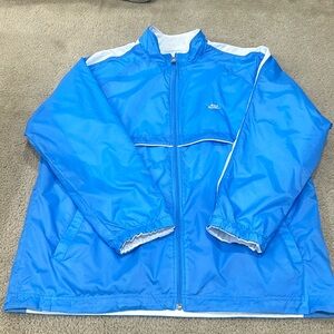 Men’s Nike reversible windbreaker EUC.  Size L. Carolina blue to white